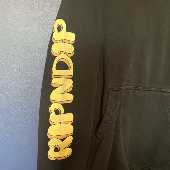 Rip’N’Dip Hoodie - Picture 3 of 3